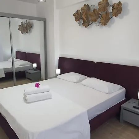 Infinity Pool & Spa Private Parking Apartment Navodari