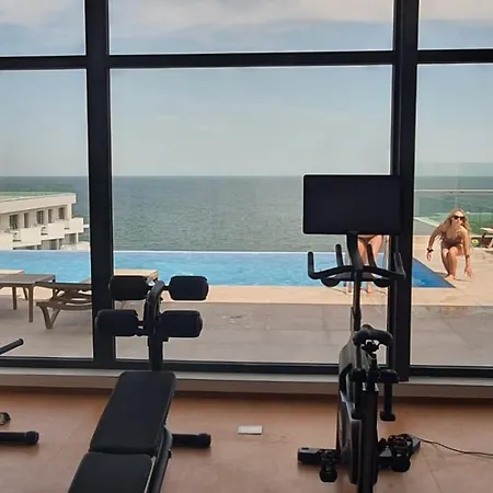 Apartment Infinity Pool & Spa Private Parking Navodari