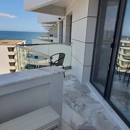 Apartment Infinity Pool & Spa Private Parking *